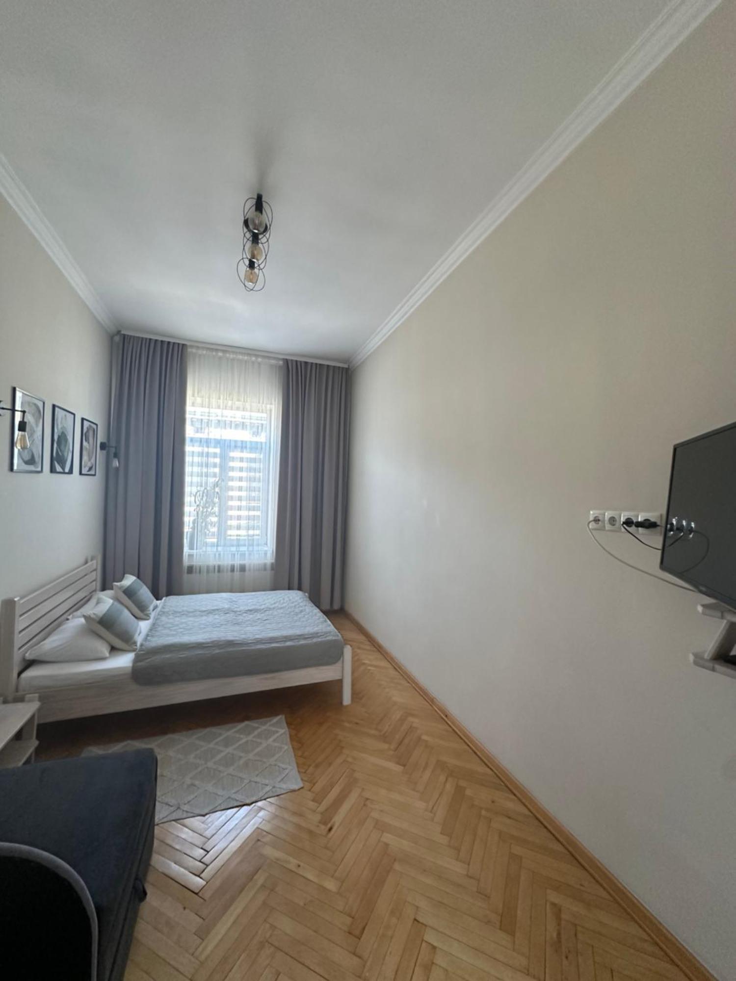 Апартаменти Тобілевича 3 Lviv Exterior photo